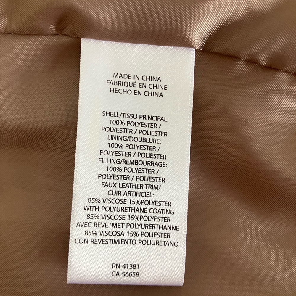 Ralph Lauren Quilted Barn Jacket with Vegan Leather Elbow Patches size M Petite - Picture 9 of 9